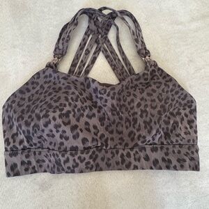 Sweat and milk Chloe 4 nursing and pumping bra